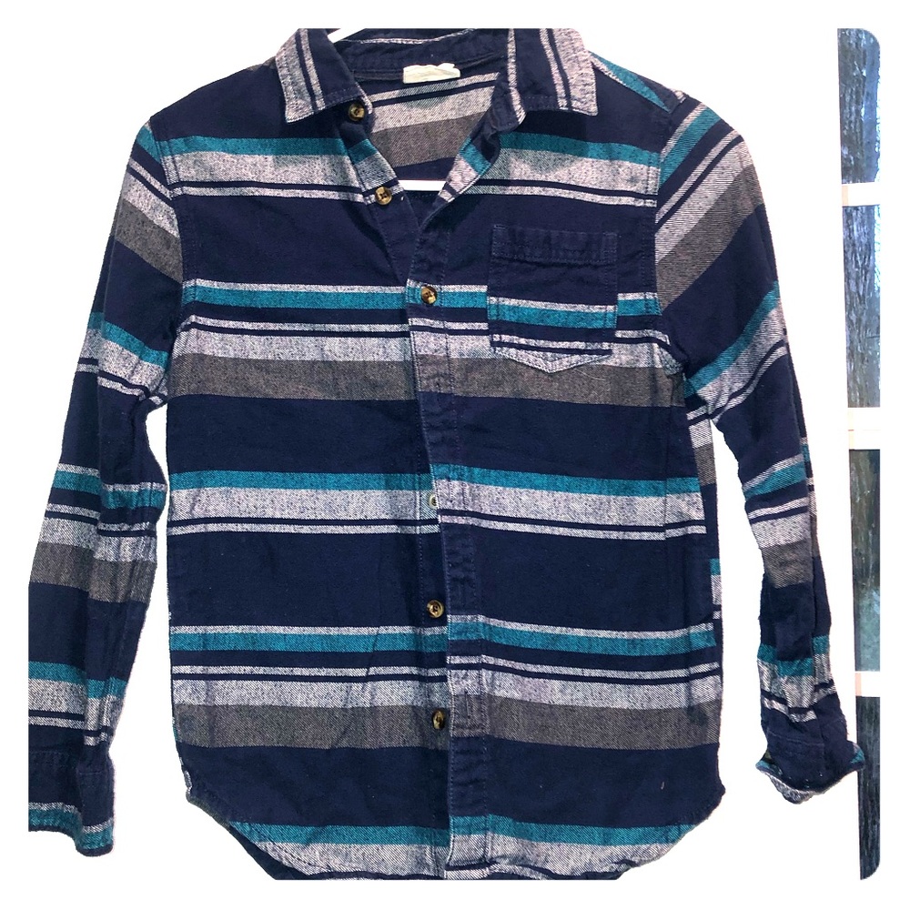 Long sleeve button down shirt
